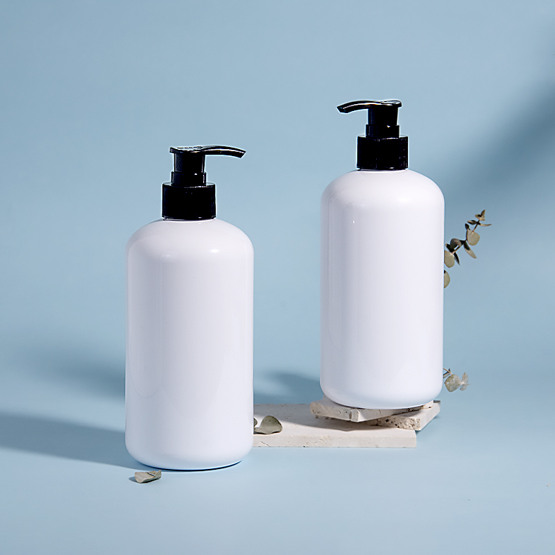 Customizable plastic bottle